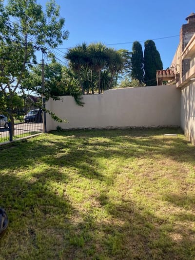 Venta de casa 1 dormitorio próximo a Parque Rivera.
