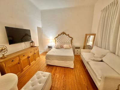 CASA: 4 Dorm 2 Baños Garaje VENTA EN TRES CRUCES