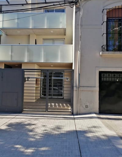 ALQUILER | Apartamento en Montevideo con Patio y Aire Acond.