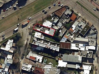 Exclusivo Terreno con Mejoras en Ubicación Privilegiada, 410 m² de Potencial Inigualable.