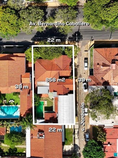 EN VENTA POR DEBAJO DEL VALOR DE MERCADO ESQUINA ZONA MINISTERIO DE DEFENSA - ASUNCION