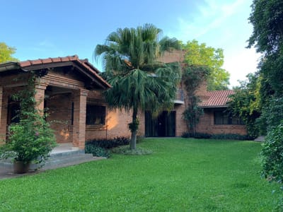 Casa en Venta - Barrio Los Laureles