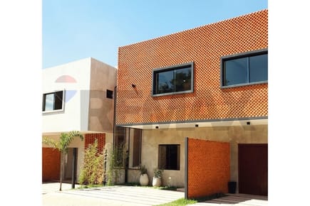 CASA- VENTA - SAN LORENZO , CENTRAL , PARAGUAY (AH)