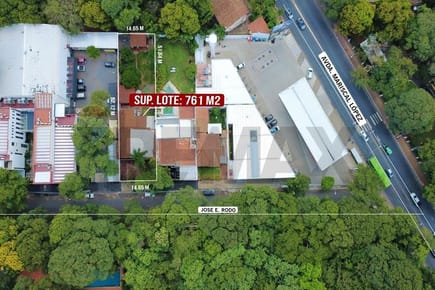 AMPLIO TERRENO EN BERNARDINO CABALLERO - ASUNCIÓN EN VENTA (761 M2)
