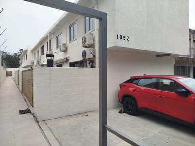 VENTA DE HERMOSO DUPLEX DE 1 DORM EN MALVIN