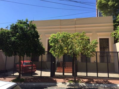 Alquilo Oficina. Barrio Las Mercedes. COD 009