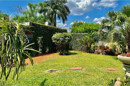 VENDO HERMOSA CASA EN LUQUE LOMA MERLO