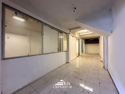 VENTA | Local en la Unión de 117m2 con oficinas, cocina y baño.
