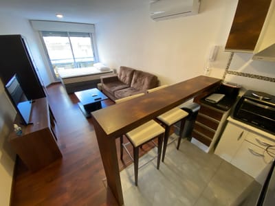 Alquiler - Moderno Monoambiente Amoblado ubicado En Punta Carretas