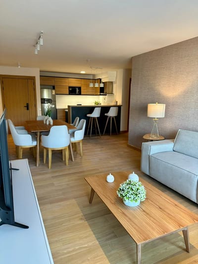 Alquiler en 21 de Setiembre: 1 dormitorio moderno, amueblado con excelente gusto, balcón y amenities