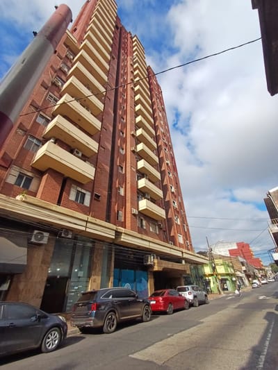 ALQUILER DE SALONES EN EDIFICIO EMILIA
