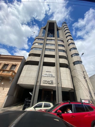 ALQUILER DE OFICINAS EDIFICIO CENTRO FINANCIERO