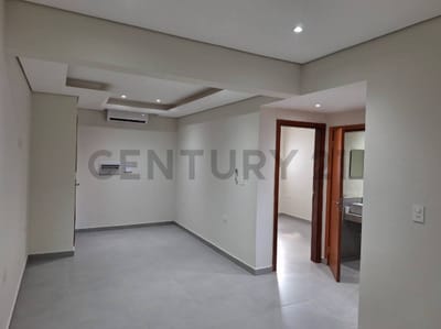 Departamento de 2 Dormitorios en Edificio Bahamas, San Lorenzo, Central - ¡A Solo 5 Minutos del Shopping Pinedo! Invierta en un estilo de vida moderno con este departamento de 66,15 m² en el exclusivo Barrio San Miguel. Disfrute de la comodidad de una ter