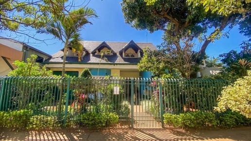 Vendo casa de 3 dormitorios a refaccionar en San Lorenzo