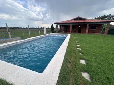 Venta! Casa en San Bernardino, A 500m de la Av. Guillermo Naumann