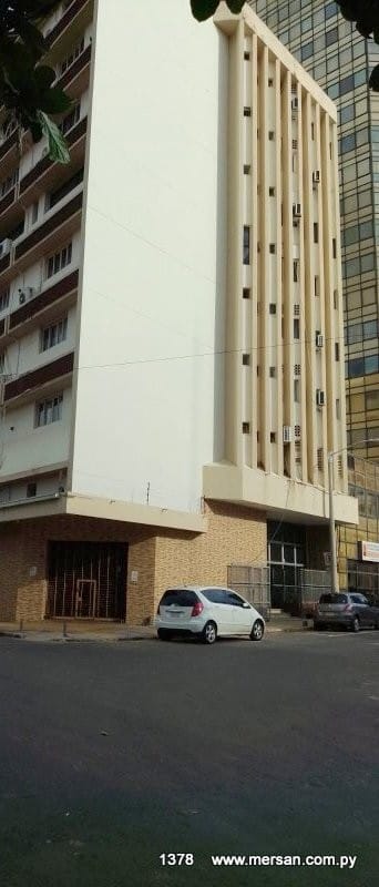 ALQUILO OFICINA EN EL CENTRO ZONA PALACIO DE LOPEZ (CÓD. 1378)