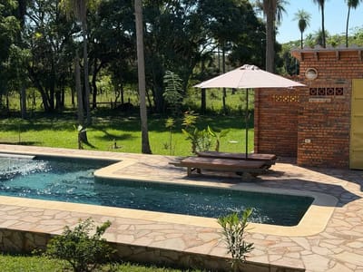 Casa de campo con piscina y 5 hectáreas en Caacupé – Naturaleza, privacidad y calidad constructiva adler463