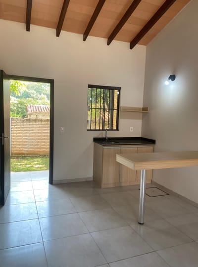 Casa a Estrenar de 2 habitaciones en Ñemby pa'iñu