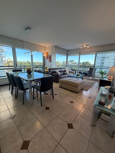 VENTA | Apartamento en Punta Del Este con 3 Dormitorios