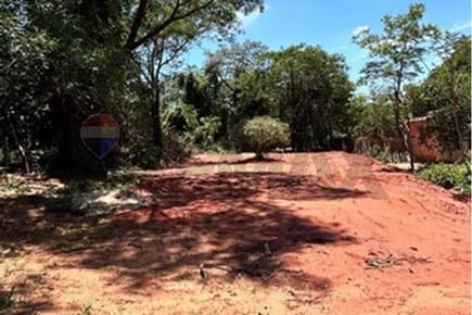 Terreno Estratégico de 448m² en Limpio!