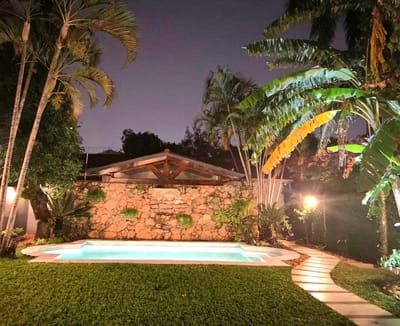 Residencia Exclusiva en Alquiler en Asunción - Barrio Mariscal Estigarribia.