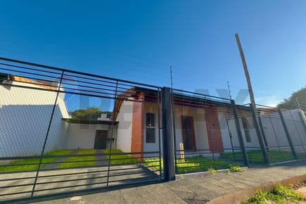 VENDO CHALET EN LUQUE - YUKYRY