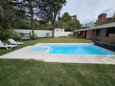 Residencia Exclusiva en Venta en Cantegril