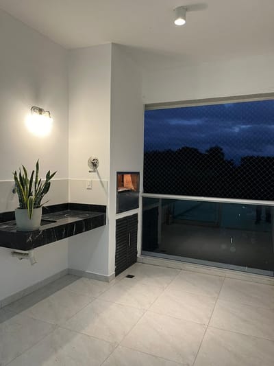 Alquilo Dpto de dos habitaciones en Rembrandt Los Laureles