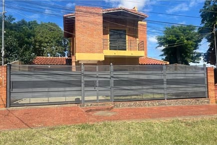 Casa-Venta-Escarios y Leonardo N. Alem, Cuarto Barrio, Luque, Central