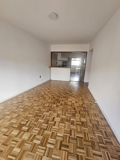 Venta dos dormitorios Pocitos con renta!!