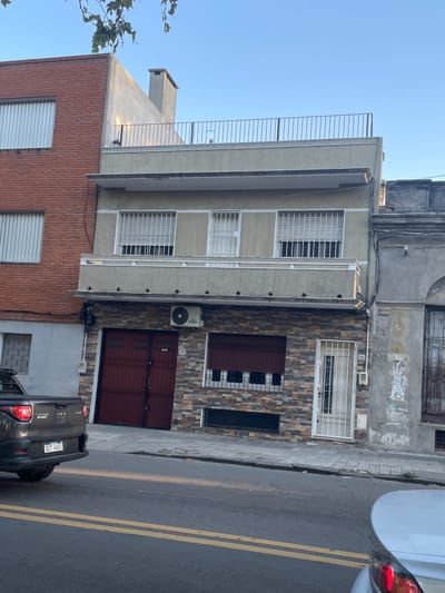 Excelente Propiedad s/ Garibaldi casi Av San Martín !!
