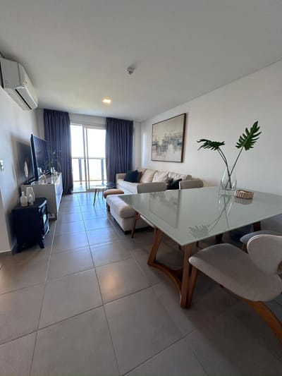 Espacioso Departamento de 1 Habitación con Living – Ideal para Estadías Cómodas en Encarnación