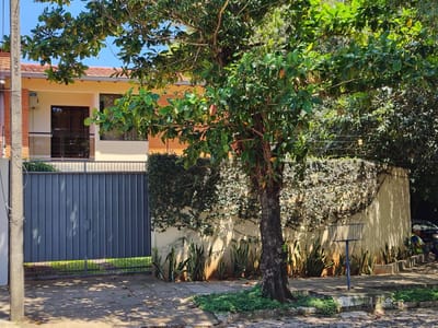 ALQUILO DUPLEX EN LAS LOMAS DE 3 DORMITORIOS, PARA VIVIENDA U OFICINA