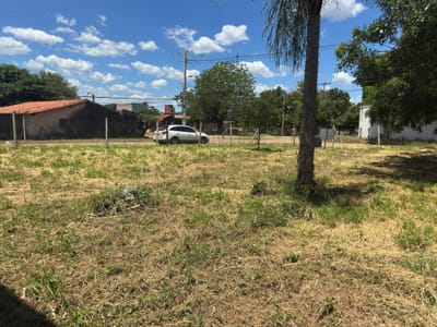 Terreno en Venta en Luque, Barrio Laurelty: ¡Tu Oportunidad de Inversión Ideal!