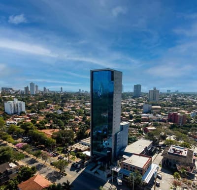 En venta oficinas corporativa zona Shopping del Sol