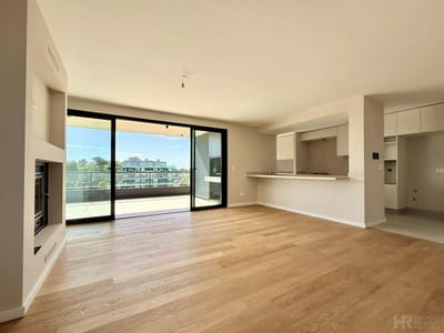 Pent House en alquiler 2 dormitorios, Av. de las Américas, a estrenar