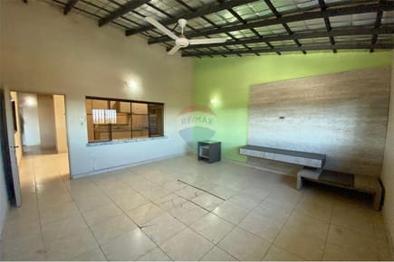 Edificio en Venta en Barrio Obrero, Asunción, Paraguay - Ubicación Estratégica sobre Iturbe casi 5ta Proyectadas. Ideal para Renta Mixta, Desarrollos Corporativos o Inversión. Terreno de 14 metros de frente. Precio: 550,000 $.