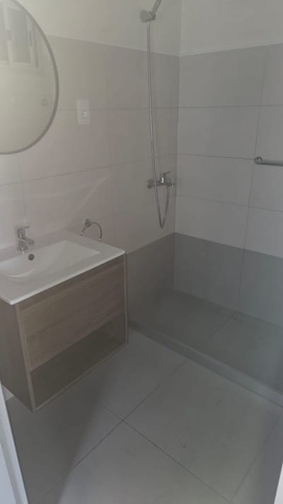 AMPLIOS AMBIENTES - MUY LUMINOSO