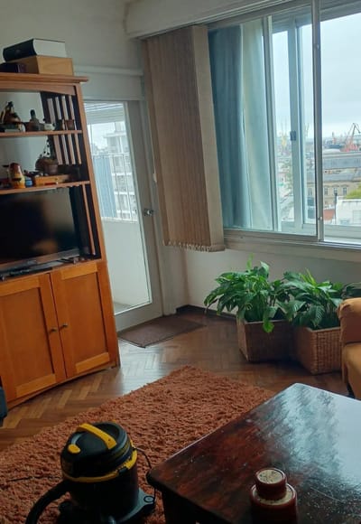 Exclusivo Apartamento de Lujo en Avenida del Libertador: 2 Dormitorios, Vistas Panorámicas y Oportunidad de Garage Privado.