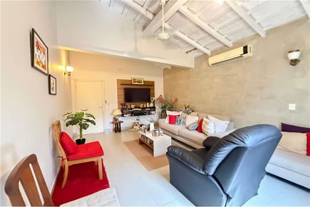 Casa-Venta-República Dominicana c/ San Cosme, Textilia, Hospital La Costa, Colegio Francés, Avda, Barrio Jara, Asunción