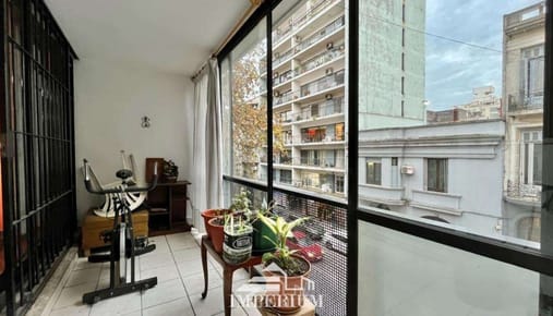 Venta Apartamento 2 dormitorios Centro con terraza