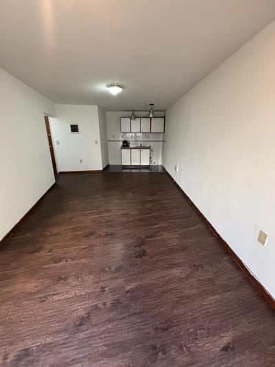 Venta mono ambiente con patio