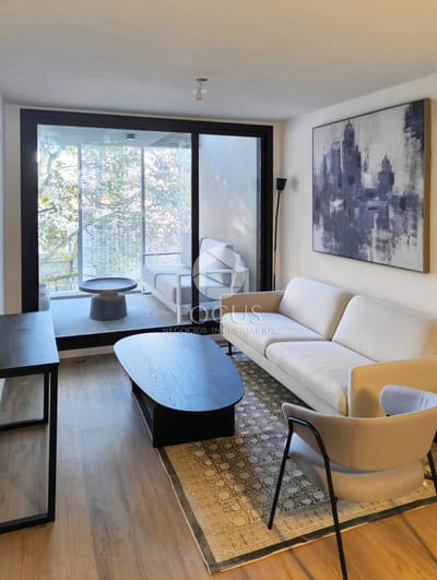 Venta Apartamento al frente, 2 Dormitorios y 2 Terrazas, Piso 10 en Cordón