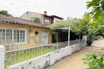TERRENO EN VENTA YCUÁ SATÍ CALLE TTE VERA