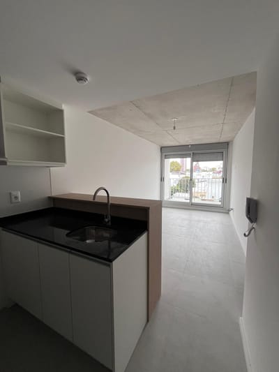 Alquiler apartamento de 2 dormitorios en La Blanqueada a estrenar