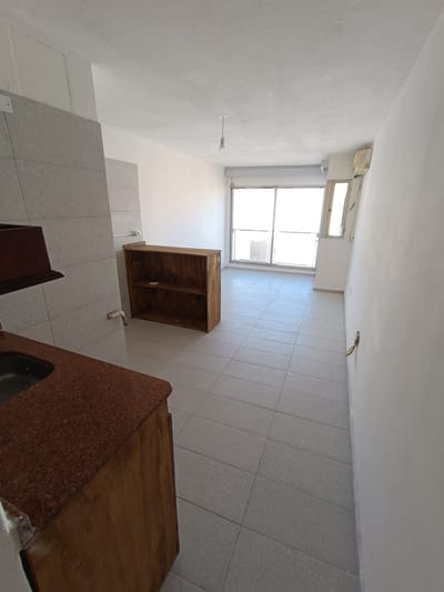 APTO 1 DORMITORIO AL FRENTE - BERRO Y ECHEVARRIARZA