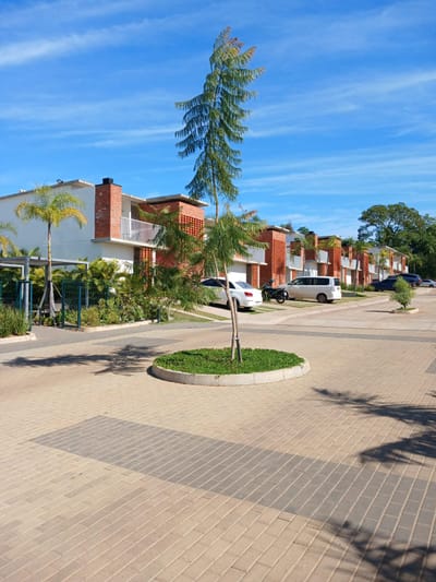 ALQUILO DEPARTAMENTO DE 2 DORMITORIOS AMOBLADO Y EQUIPADO CONDOMINIO ALTA VIDA