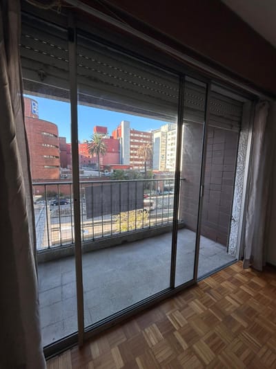 ALQUILER Apartamento en Tres Cruces 2 dormitorios
