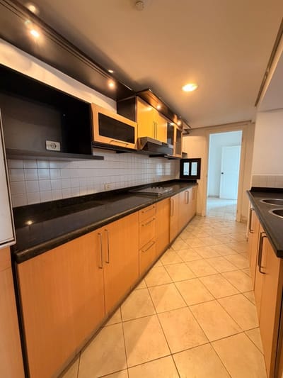 VILLA AURELIA ZONA COLEGIO DEL SOL DEPARTAMENTO TIPO DUPLEX 