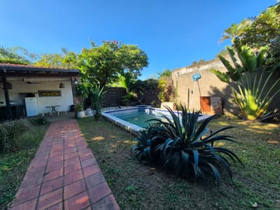 Casa en planta baja en Villa Aurelia, zona Municipalidad. VALOR DE TERRENO